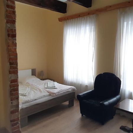 Simon-Dach-Haus Hotel Klaipeda Ngoại thất bức ảnh